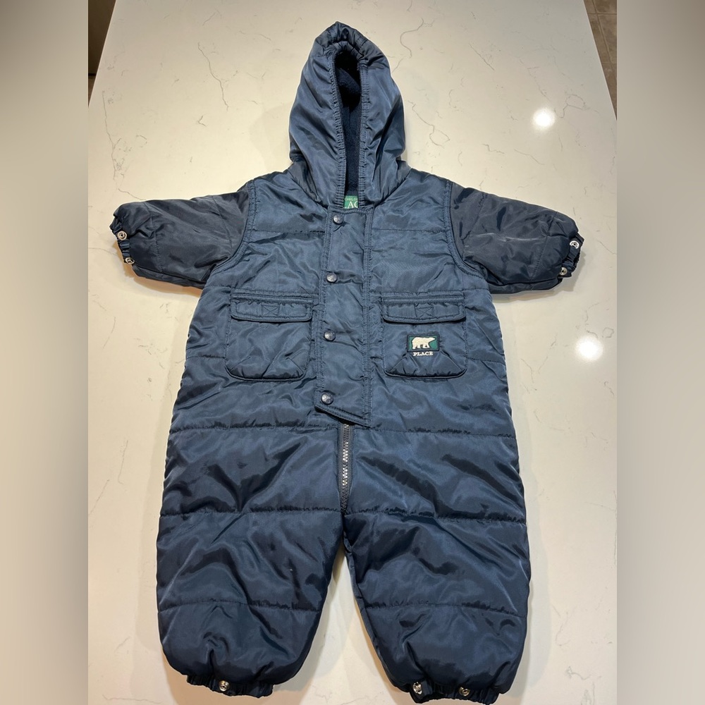 The children’s Place Snow Suit 6-9 Months